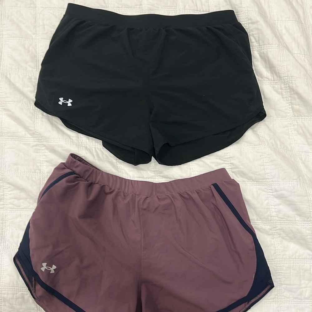XL Under Armour Women’s Running Short *BOTH PAIR*